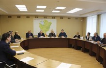 Ряд районных больниц в Ярославской области объединяют для экономии средств