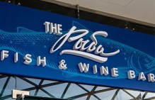 Работники общепита "The Рыба" в Москве пожаловались на невыплату зарплат в надзорные ведомства