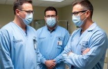 Медики-нейрохирурги Курской многопрофильной клинической больницы добились отмены приказов о закрытии отделения и сокращениях